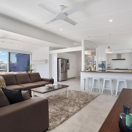 Vila Incredible Value - Perfect For Large Families Gold Coast Exteriér fotografie