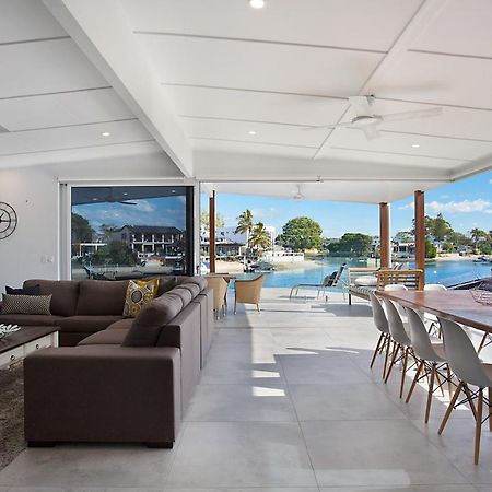 Vila Incredible Value - Perfect For Large Families Gold Coast Exteriér fotografie