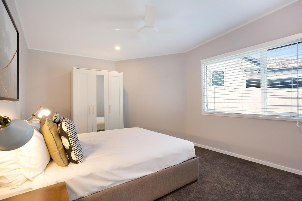 Vila Incredible Value - Perfect For Large Families Gold Coast Exteriér fotografie